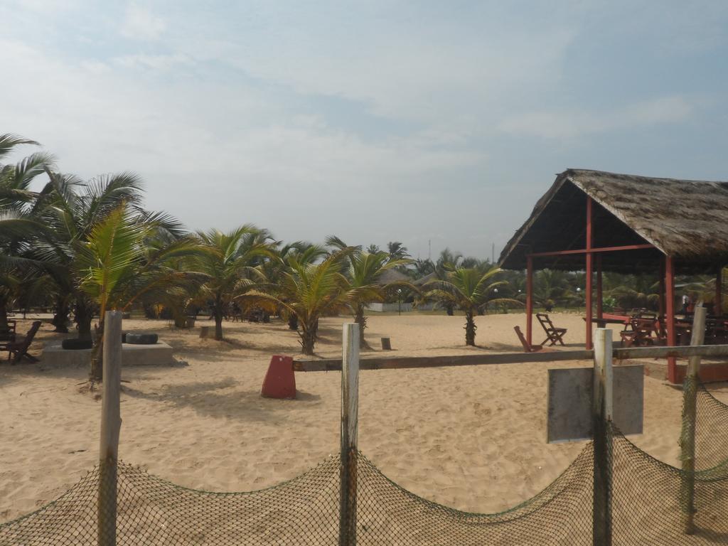 Legacy Tribe Beach Resort Prampram Eksteriør bilde